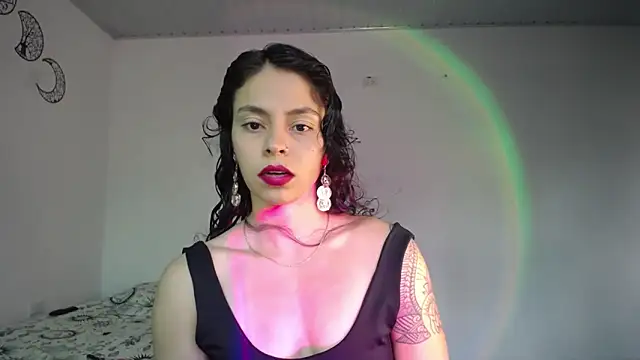 lana roman online show from November 2025 08:24:02 PM
