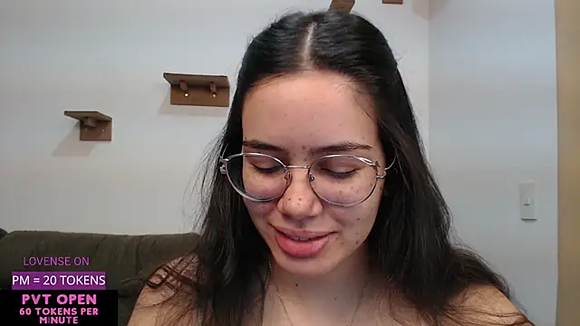 crystalll room online show from September 2025 05:28:02 AM