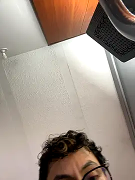 Snapshot of darkdesire_01 chatting on September 2025 01:27:01 AM darkdesire 01 online show from September 2025 01:27:01 AM