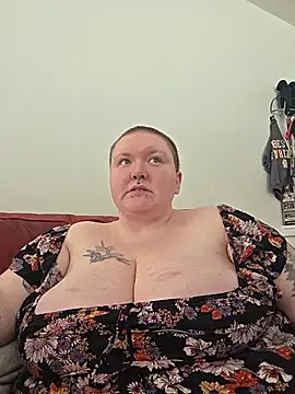 CorgiGodez98 online show from May 2026 03:08:02 PM