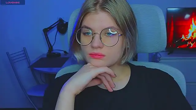 Snapshot of _JessieVibes chatting on February 2025 03:53:01 PM JessieVibes online show from February 2025 03:53:01 PM