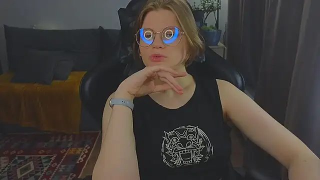 Snapshot of _JessieVibes chatting on October 2025 12:38:01 PM JessieVibes online show from October 2025 12:38:01 PM