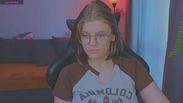  JessieVibes online show from March 2026 03:04:01 PM