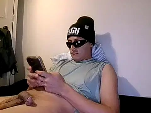 Snapshot of PerroDemonioHot chatting on February 2025 04:48:02 AM PerroDemonioHot online show from February 2025 04:48:02 AM