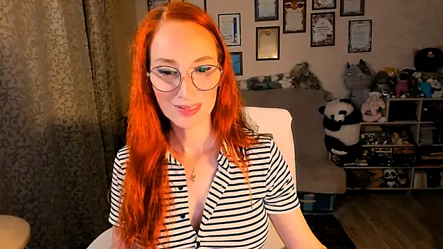 red rocco online show from November 2025 05:46:02 PM