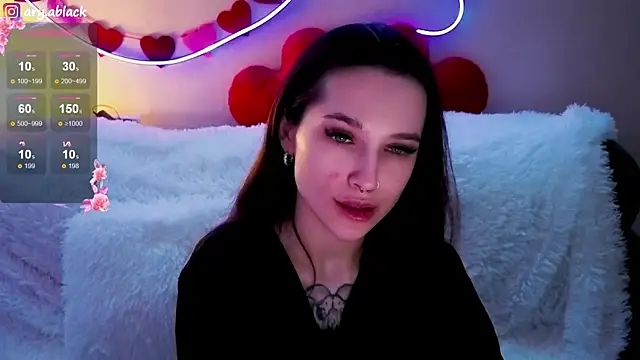 Arya Black online show from February 2025 08:47:02 PM