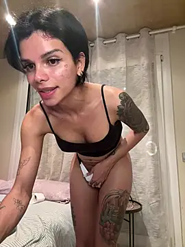 Snapshot of Rosariolovex chatting on February 2025 12:30:01 AM Rosariolovex online show from February 2025 12:30:01 AM