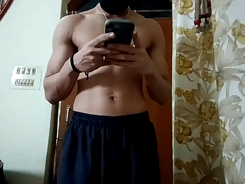 Snapshot of hot_hunk_boy chatting on February 2025 05:37:01 PM hot hunk boy online show from February 2025 05:37:01 PM