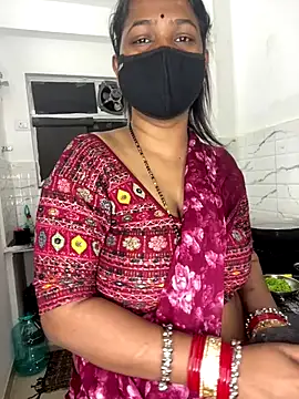 Snapshot of YourSuperTanya chatting on December 2025 03:17:01 PM YourSuperTanya online show from December 2025 03:17:01 PM