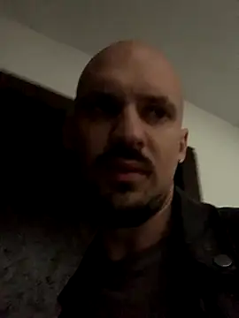 AssHunter4k online show from September 2025 06:28:02 AM