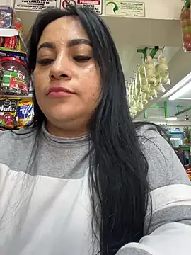 Miia Jazmin online show from November 2025 07:05:02 PM