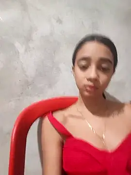 Zoe Sweett18 online show from February 2026 12:32:01 PM