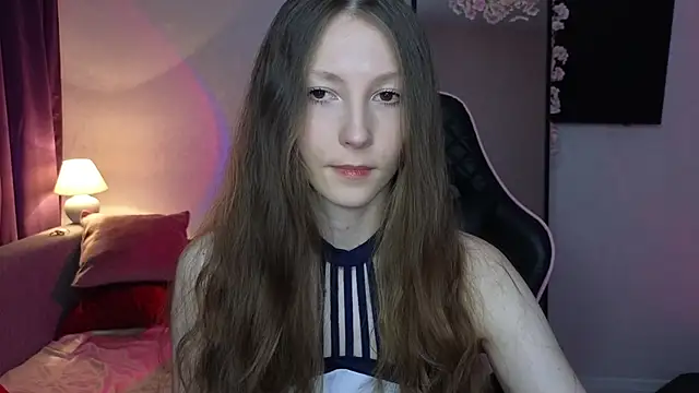 Snapshot of Sweeet_Lilit chatting on February 2025 04:31:01 AM Sweeet Lilit online show from February 2025 04:31:01 AM