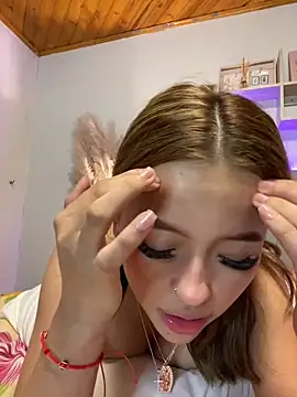 Sofia18 pinkk online show from March 2025 03:33:02 AM