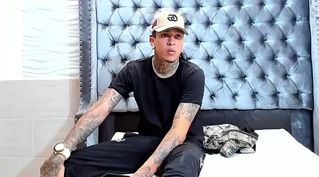 Snapshot of Kenaii_7777 chatting on January 2025 09:45:01 AM Kenaii 7777 online show from January 2025 09:45:01 AM