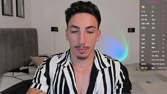 Snapshot of dylanspencer28 chatting on February 2025 01:26:02 AM dylanspencer28 online show from February 2025 01:26:02 AM