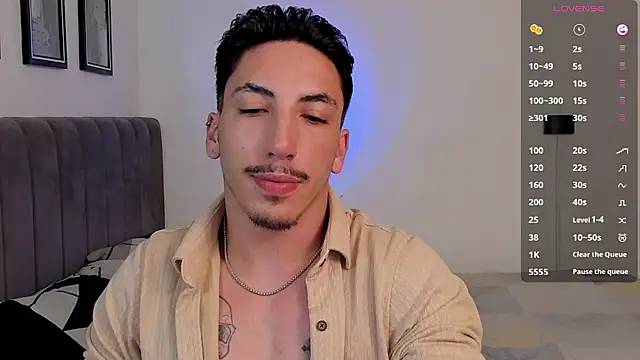 Snapshot of dylanspencer28 chatting on March 2025 10:42:01 PM dylanspencer28 online show from March 2025 10:42:01 PM