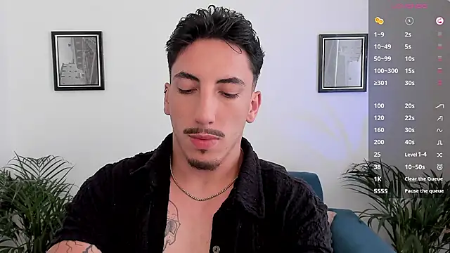 Snapshot of dylanspencer28 chatting on March 2025 09:16:01 PM dylanspencer28 online show from March 2025 09:16:01 PM