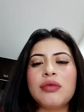 isabella1616 online show from February 2025 08:44:01 AM