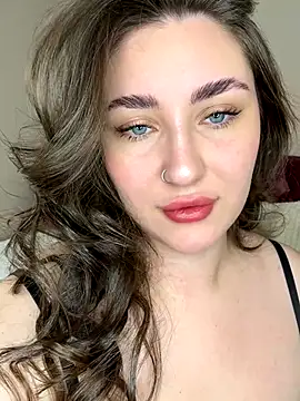 KiraBarlows online show from November 2025 08:24:02 PM