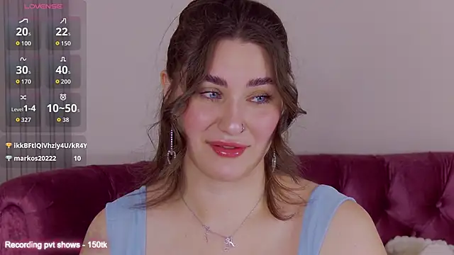 KiraBarlows online show from November 2025 09:48:02 PM