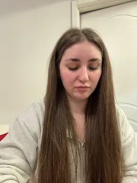 KiraBarlows online show from March 2026 07:42:02 PM