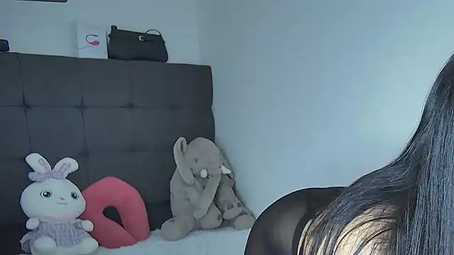 AmandaBrooks 18 online show from February 2025 04:32:01 PM