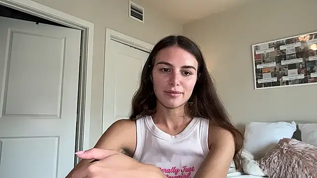 Snapshot of graciesmith27 chatting on June 2026 07:02:01 PM graciesmith27 online show from June 2026 07:02:01 PM