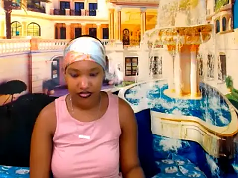 Snapshot of EroticSexyPrada chatting on February 2025 06:13:01 AM EroticSexyPrada online show from February 2025 06:13:01 AM