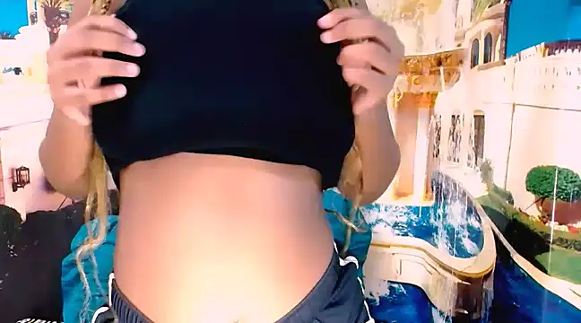 Snapshot of EroticSexyPrada chatting on February 2025 05:10:02 PM EroticSexyPrada online show from February 2025 05:10:02 PM