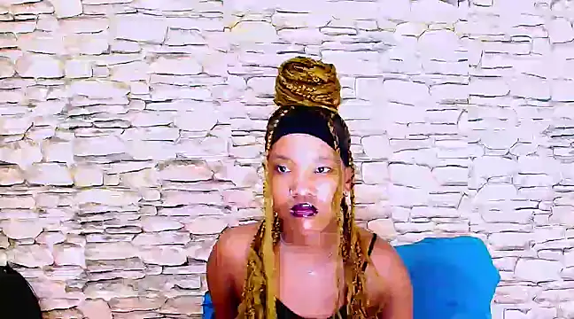 Snapshot of EroticSexyPrada chatting on February 2025 04:41:02 AM EroticSexyPrada online show from February 2025 04:41:02 AM