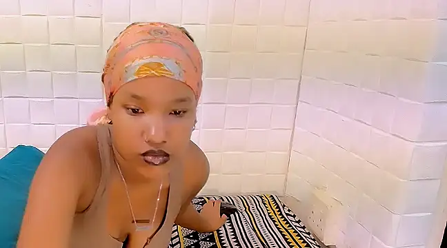 Snapshot of EroticSexyPrada chatting on March 2025 12:32:01 AM EroticSexyPrada online show from March 2025 12:32:01 AM