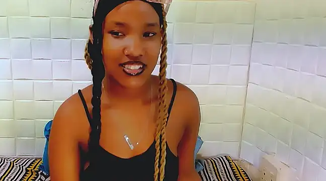 Snapshot of EroticSexyPrada chatting on March 2025 11:53:02 PM EroticSexyPrada online show from March 2025 11:53:02 PM