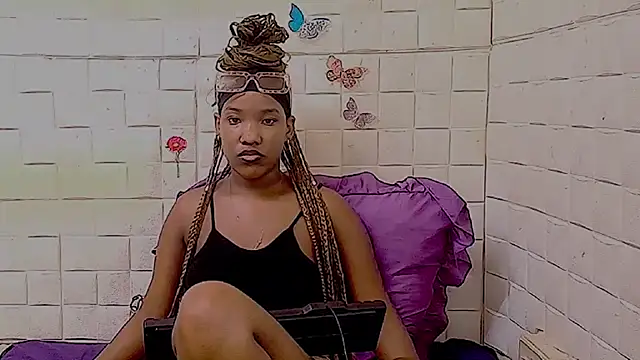 Snapshot of EroticSexyPrada chatting on February 2026 05:55:01 PM EroticSexyPrada online show from February 2026 05:55:01 PM