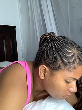 madell online show from October 2025 02:30:01 AM