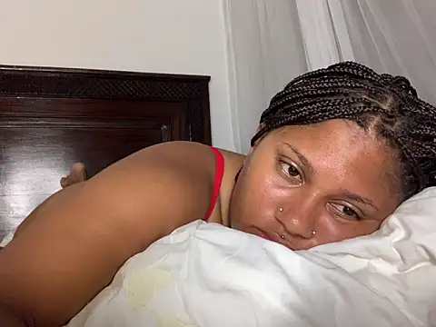 madell online show from November 2025 02:34:02 AM