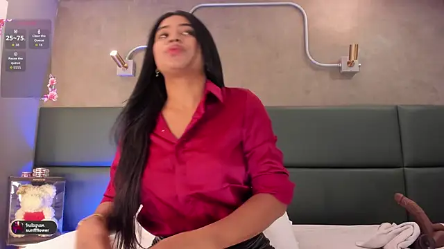 LissMonroe online show from May 2026 11:37:01 AM