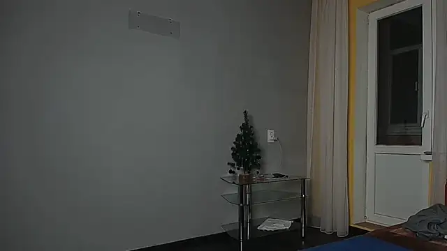 Eva Gloryy online show from January 2025 08:24:01 PM