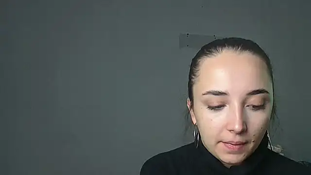 Eva Gloryy online show from September 2025 09:57:02 AM
