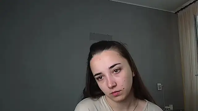 Eva Gloryy online show from May 2026 10:36:01 AM
