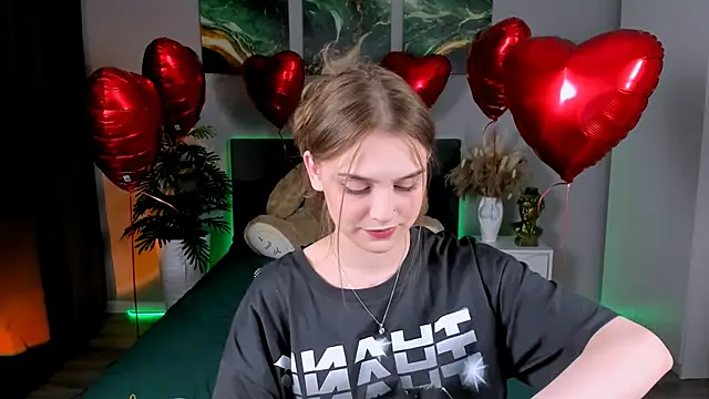 JinxTonks online show from February 2025 08:24:01 PM