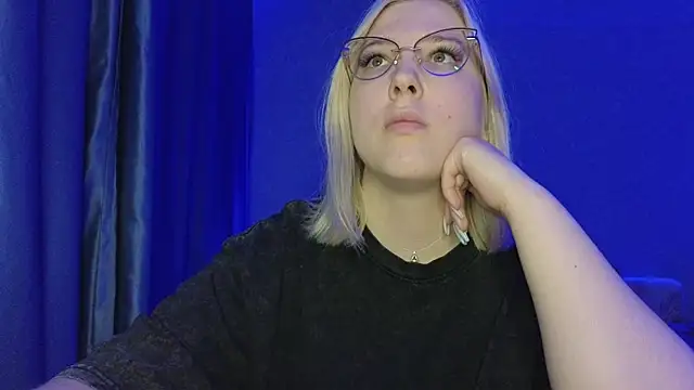 HotBrandyX online show from June 2026 03:23:01 PM