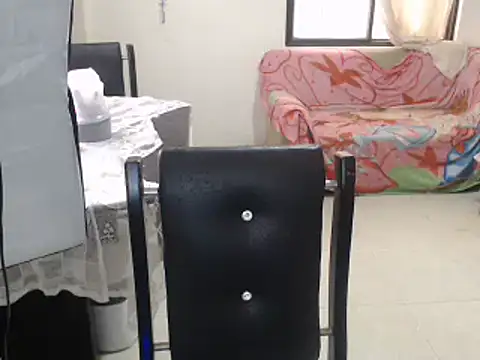 Snapshot of Yohis_Kiut25 chatting on February 2025 09:24:02 PM Yohis Kiut25 online show from February 2025 09:24:02 PM