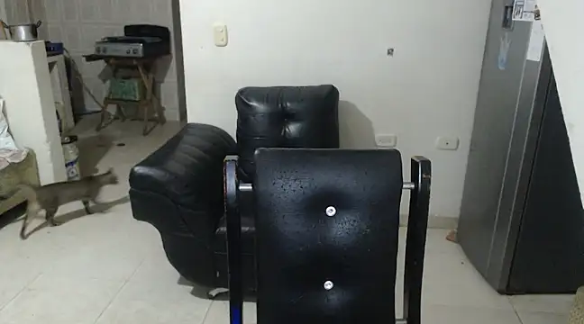 Snapshot of Yohis_Kiut25 chatting on March 2025 07:05:02 AM Yohis Kiut25 online show from March 2025 07:05:02 AM