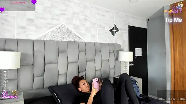 DalayMoore online show from May 2026 08:13:02 PM