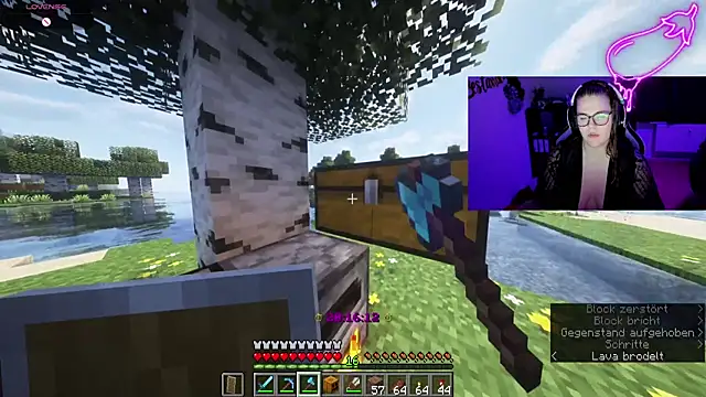 Snapshot of EveBaker04 chatting on October 2025 09:28:02 AM EveBaker04 online show from October 2025 09:28:02 AM