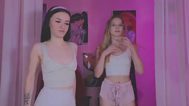 Snapshot of katt__y chatting on February 2025 03:29:01 PM katt y online show from February 2025 03:29:01 PM