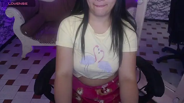 Skye Little v online show from March 2025 04:57:02 AM