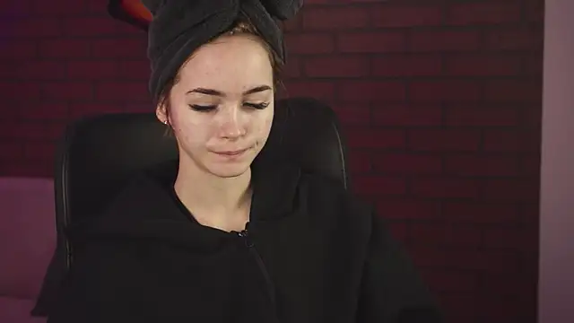 DakotaaJohnnson online show from February 2025 06:13:02 AM