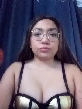 criscrispdv online show from May 2026 12:37:01 AM